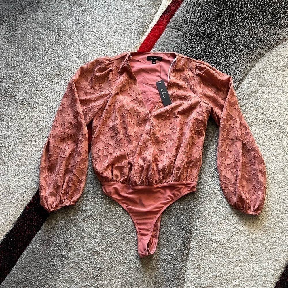 Lulu’s Lace Overlay Long Sleeve Bodysuit